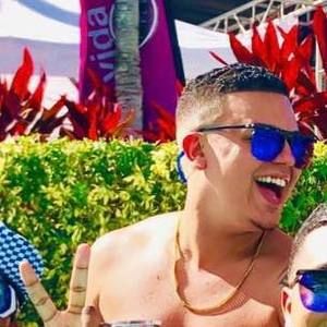 Meet your Posher, Juan